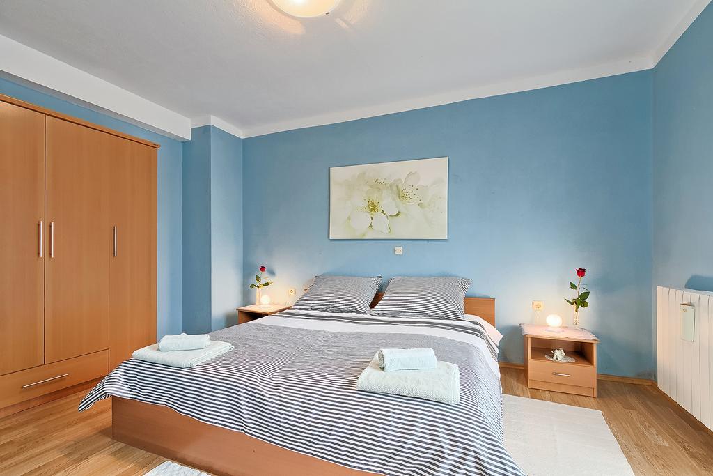Apartments Valoda Nedescina ภายนอก รูปภาพ