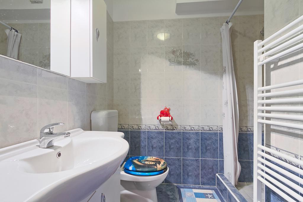 Apartments Valoda Nedescina ภายนอก รูปภาพ